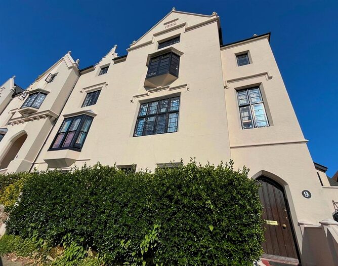 3 Bedroom Maisonette To Rent In Maze Hill, St Leonards-On-Sea, TN38
