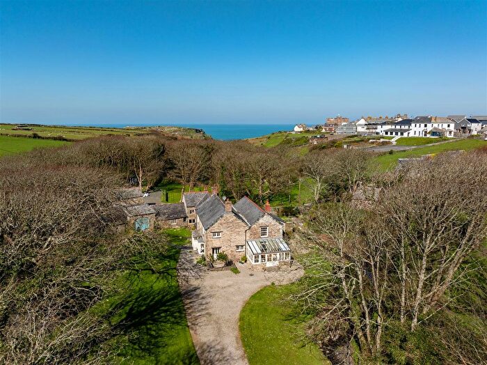 7 Bedroom Detached House For Sale In Vicarage Hill, Tintagel, PL34