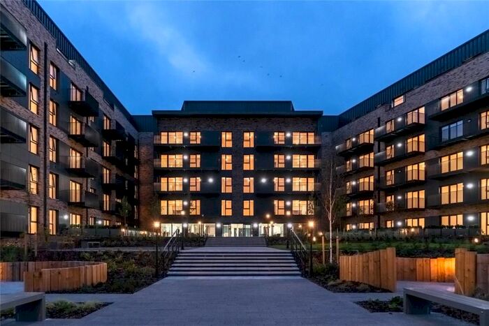 2 Bedroom Flat To Rent In George Street, Victoria Point, Ashford, TN23