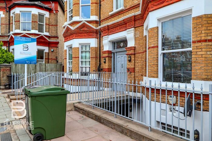 1 Bedroom Flat To Rent In Tierney Road, London, SW2