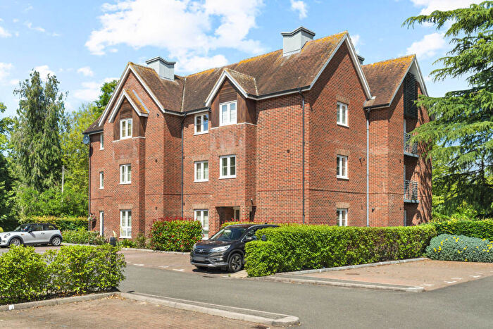 2 Bedroom Apartment For Sale In Felsted, Dunmow, Essex, CM6