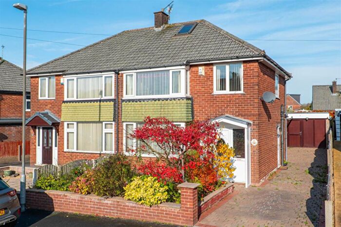 3 Bedroom Semi-Detached House For Sale In Severn Drive, Walton-Le-Dale, Preston, PR5