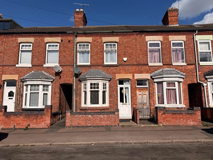 2 Bedroom Terraced House To Rent In Harcourt Road Wigston, LE18