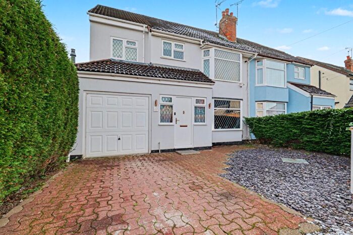 5 Bedroom Semi Detached House For Sale In Elm Tree Avenue, Coventry, CV4