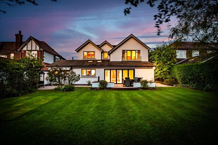 4 Bedroom Detached House For Sale In Mayfield Road, Bramhall, SK7
