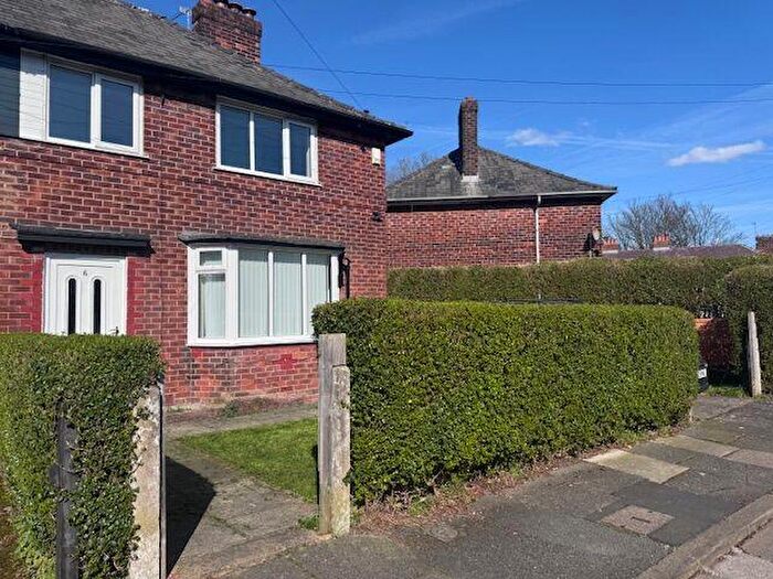 3 Bedroom Semi Detached House For Sale In Waveney Road, Manchester, M22