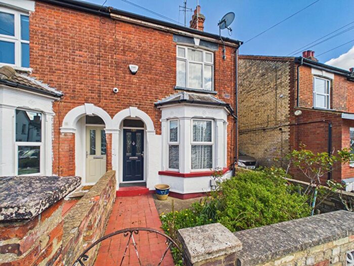 3 Bedroom Semi Detached House For Sale In Ickleford Road, Hitchin, SG5