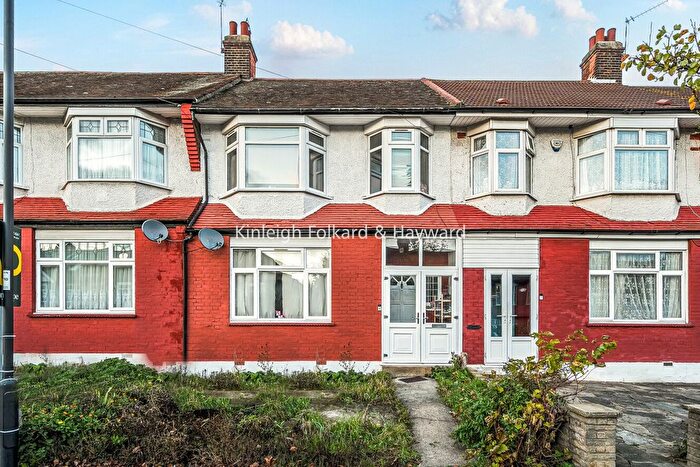 3 Bedroom Terraced House For Sale In Ecclesbourne Gardens, London, N13