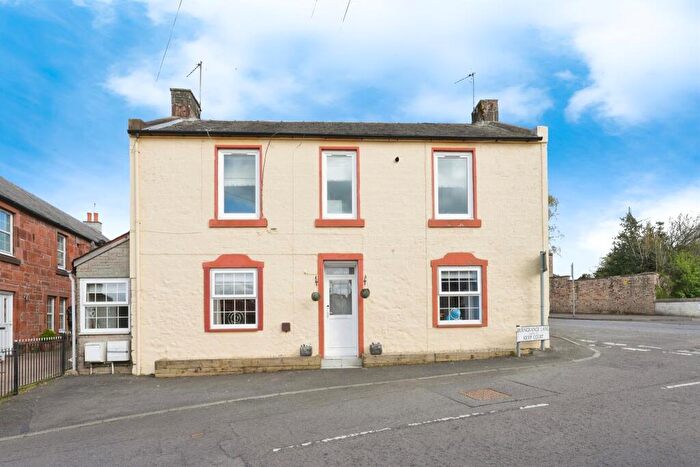 2 Bedroom Flat For Sale In High Street, Mauchline, KA5