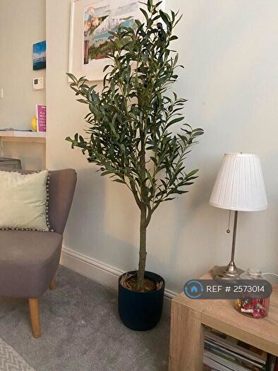 1 Bedroom Flat To Rent In Lansdowne Place, Hove, BN3