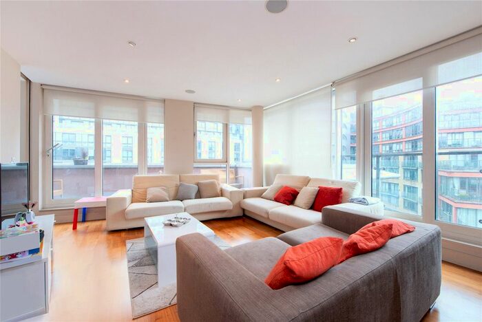 3 Bedroom Flat To Rent In Peninsula Apartments, Praed Street, W2