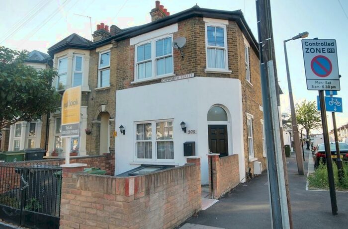 2 Bedroom Apartment To Rent In Capworth Street, E10