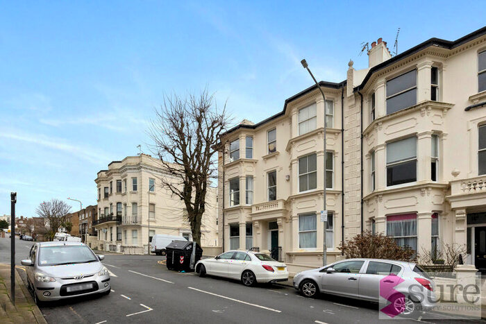 1 Bedroom Apartment To Rent In Chichester Place, Brighton, BN2