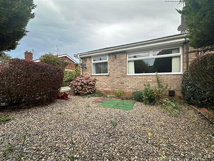 2 Bedroom Semi-Detached Bungalow For Sale In Pindar Road, Eastfield, Scarborough, YO11