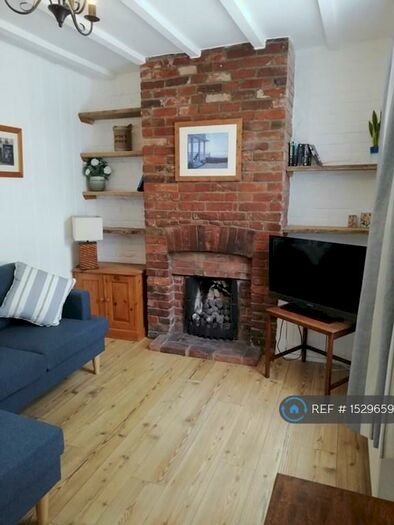 2 Bedroom Terraced House To Rent In Alma Street, Canterbury, CT1