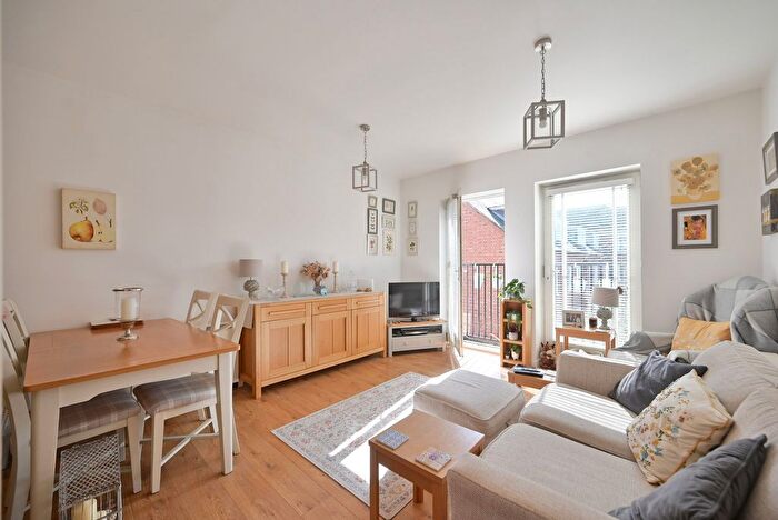 2 Bedroom Flat For Sale In College Court, Ripon, HG4