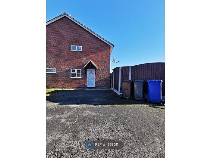 1 Bedroom Terraced House To Rent In Curling Lane, Badgers Dene, Grays, RM17