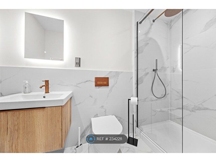 1 Bedroom Flat To Rent In Great George Street, Leeds, LS2