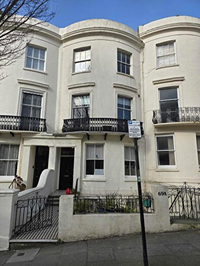 Studio To Rent In Lansdowne Place, Hove, BN3
