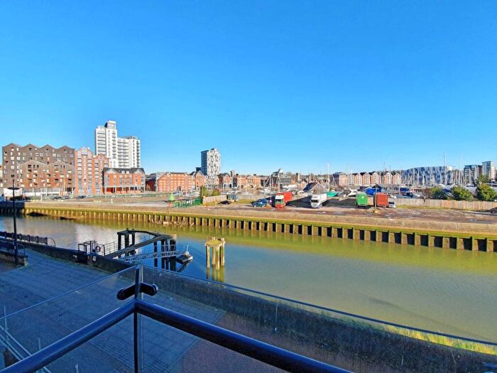 2 Bedroom Apartment To Rent In Zephyr Court, IP2