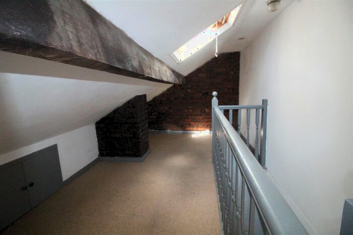 2 Bedroom Terraced House For Sale In Clarke Street, Westborough, Dewsbury, WF13
