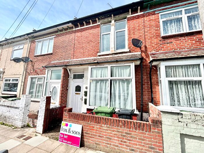 3 Bedroom House To Rent In Wymering Road, Portsmouth, PO2