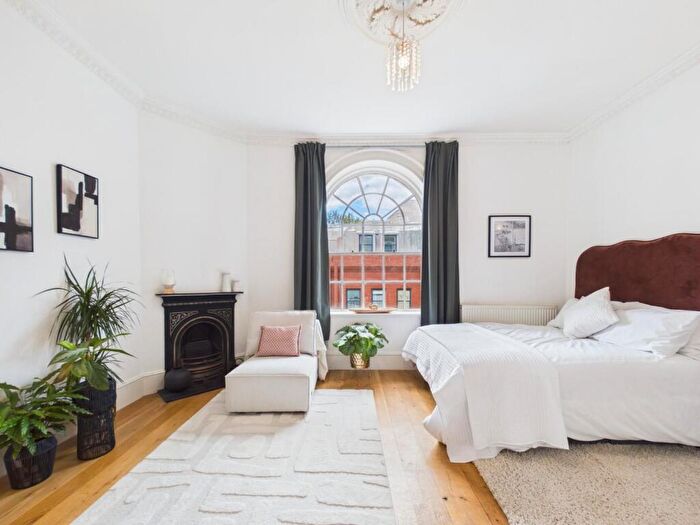 Flat For Sale In Brunswick Square, St Pauls, Bristol, BS2
