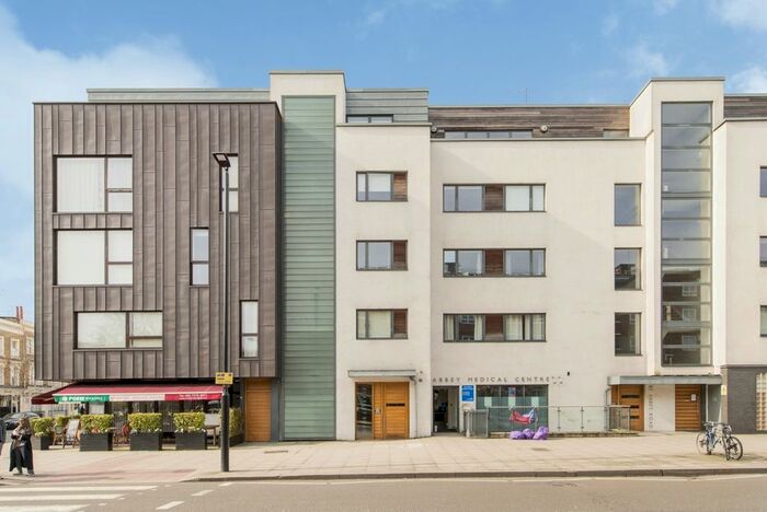 2 Bedroom Flat To Rent In Abbey Road, London, NW8