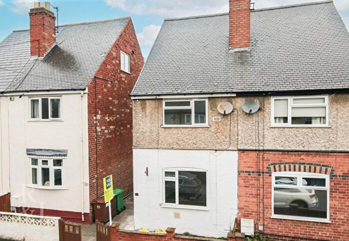 3 Bedroom Semi-detached House For Sale In Ingram Road, Nottingham, NG6