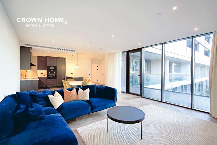 2 Bedroom Apartment To Rent In Merino Gardens, London Dock, Wapping, E1W