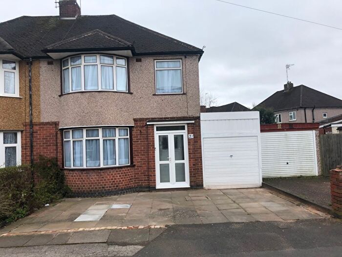 3 Bedroom Semi-Detached House To Rent In Franciscan Road, Coventry, CV3