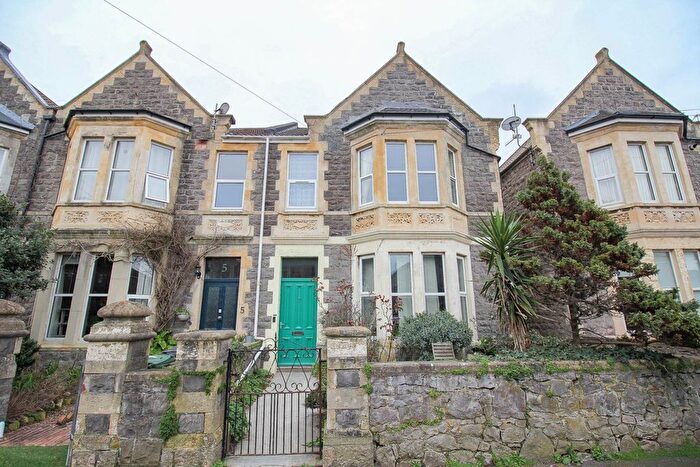 3 Bedroom Flat For Sale In Whitecross Road, Weston-Super-Mare, BS23