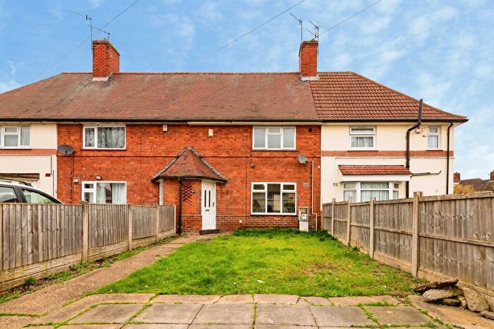 2 Bedroom Terraced House For Sale In Grindon Crescent, Nottingham, NG6