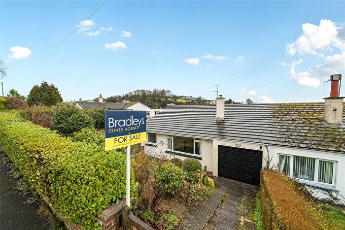 2 Bedroom Semi Detached Bungalow For Sale In Peters Crescent, Marldon, Paignton, Devon, TQ3