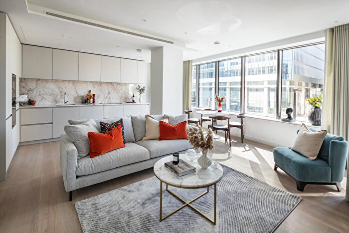 2 Bedroom Apartment To Rent In Water Street, London, E14