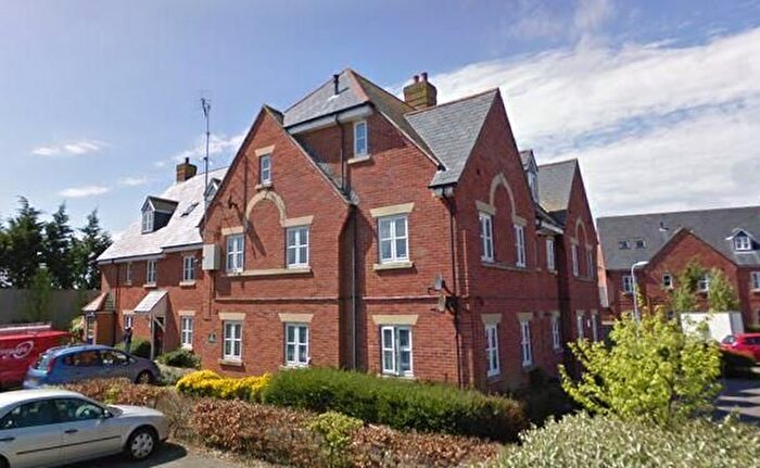1 Bedroom Flat To Rent In Doctor Roberts Close, Bridport, DT6