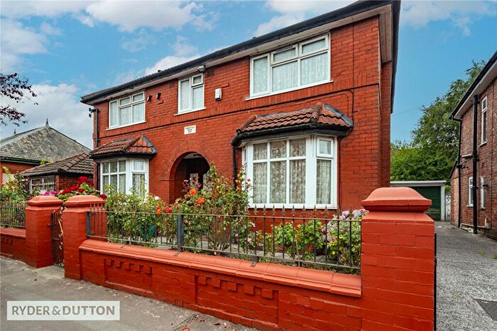5 Bedroom Detached House For Sale In Worsley Avenue, Moston, Manchester, M40