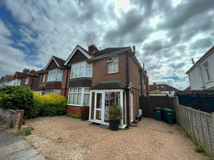 2 Bedroom Flat To Rent In Roman Road, Hove, BN3