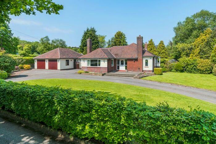 4 Bedroom Detached Bungalow For Sale In Liverpool Road, Rufford, L40