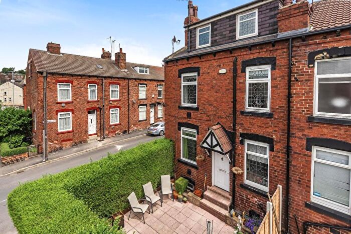 3 Bedroom House To Rent In Branch Road, Lower Wortley, Leeds, West Yorkshire, LS12