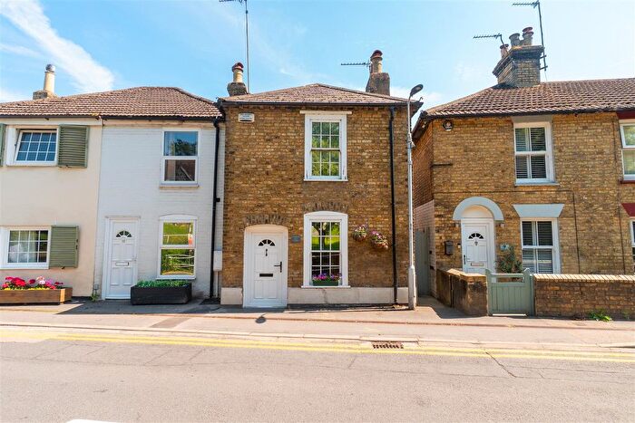 2 Bedroom End Of Terrace House For Sale In Gwendoline Cottage, Rochester Road, Aylesford, ME20