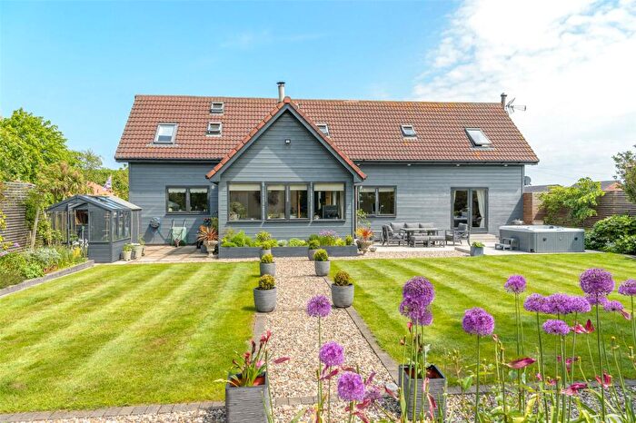 4 Bedroom Detached House For Sale In Willow Tree Lodge, Hadston, Northumberland, NE65