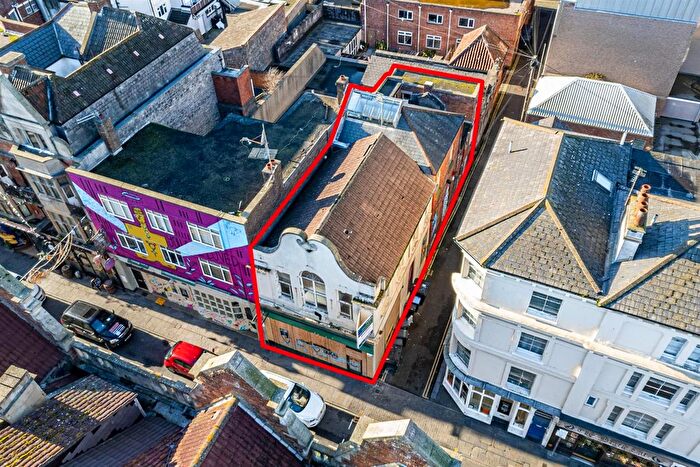 8 Bedroom Property For Sale In High Street, Weston-Super-Mare, BS23