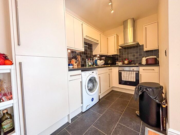 2 Bedroom Apartment To Rent In Peache Road, Downend, Bristol, BS16