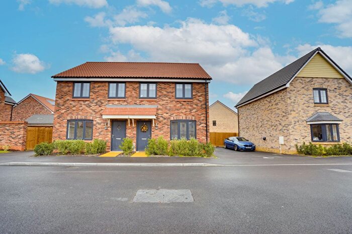 3 Bedroom Semi Detached House For Sale In Rosemary Gardens, Kennett, CB8