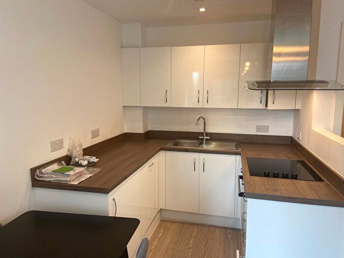 1 Bedroom Flat To Rent In The Landmark, Oldfield Road, Salford, M5