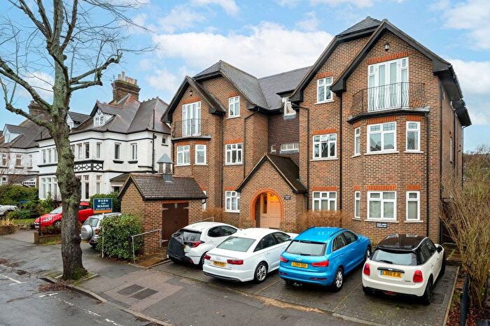 3 Bedroom Flat For Sale In Egmont Road, Sutton, SM2
