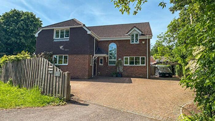 4 Bedroom Detached House For Sale In Bishops Waltham, SO32
