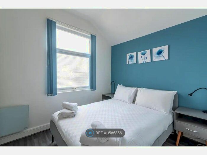 1 Bedroom Flat To Rent In Tudor Street, Cardiff, CF11