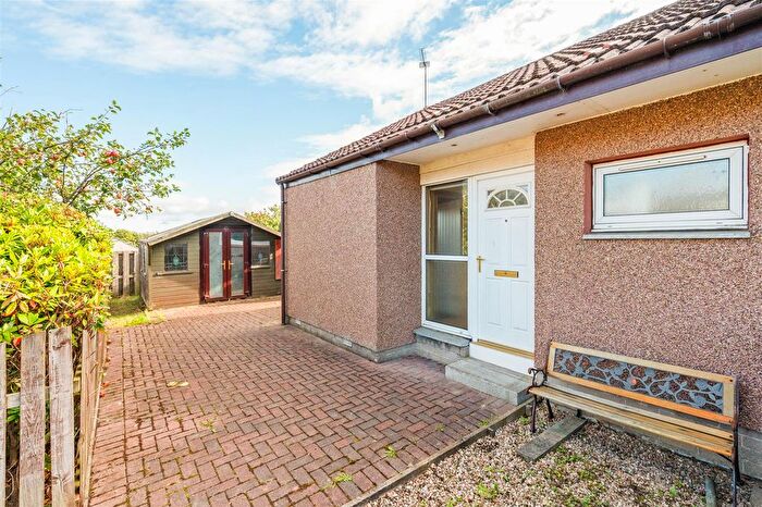 1 Bedroom Semi-Detached Bungalow For Sale In Loch Trool Way, Whitburn, EH47